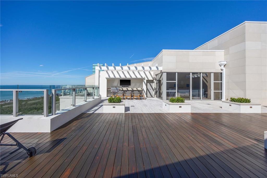 MYSTIQUE - Residential