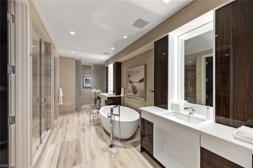 MYSTIQUE - Residential