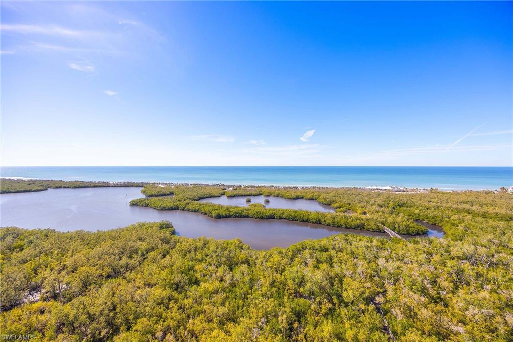 MYSTIQUE - Residential