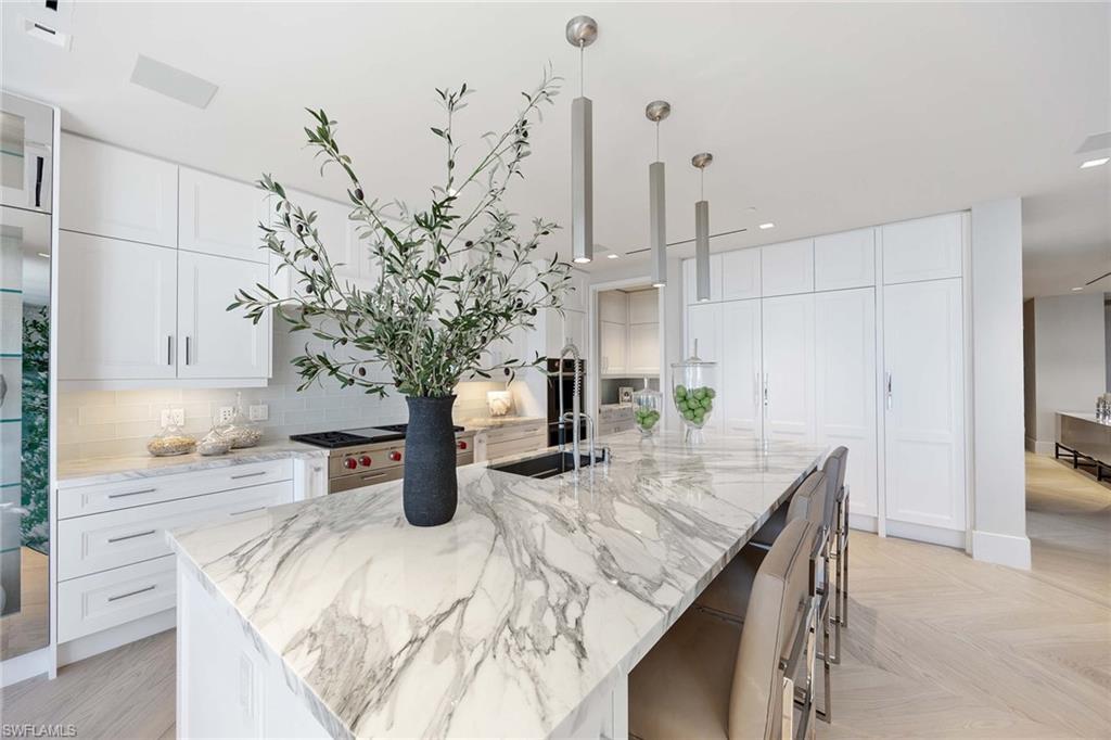 MYSTIQUE - Residential