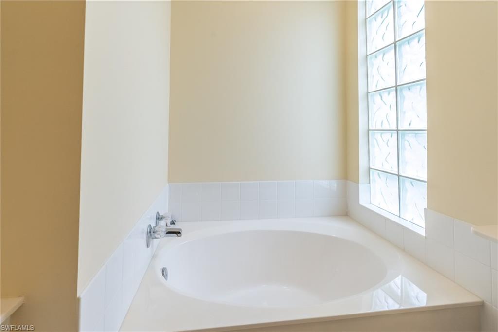 VERONA WALK - Residential