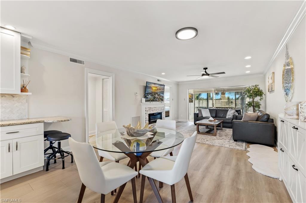 COUNTRY CLUB GARDENS - Residential