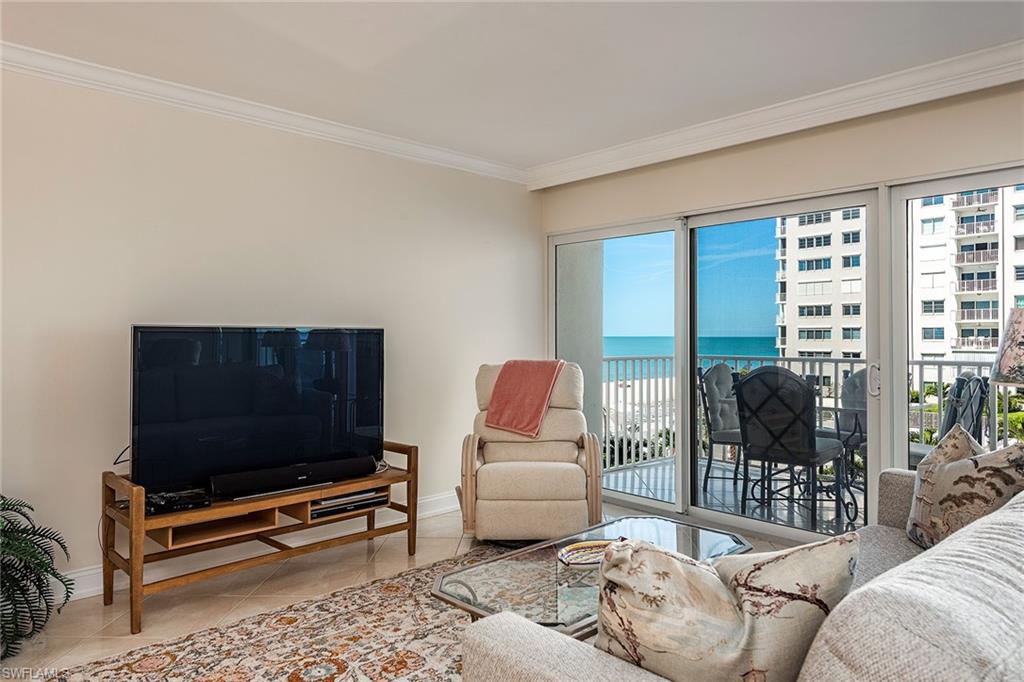 NAPLES CONTINENTAL - Residential