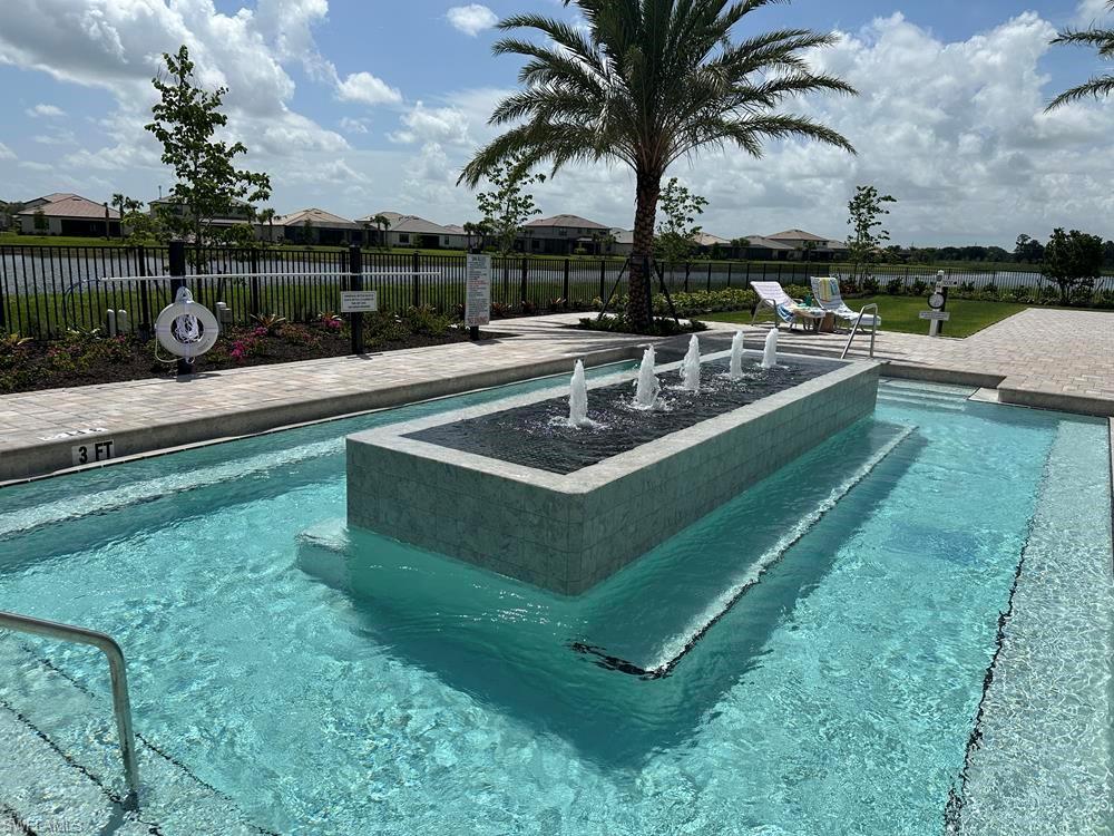 VERDANA VILLAGE - Residential