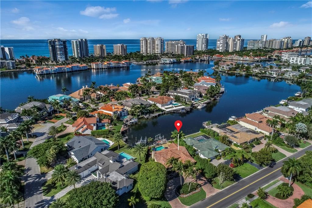 PARK SHORE - Residential