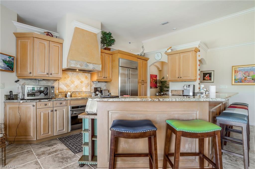 PARK SHORE - Residential