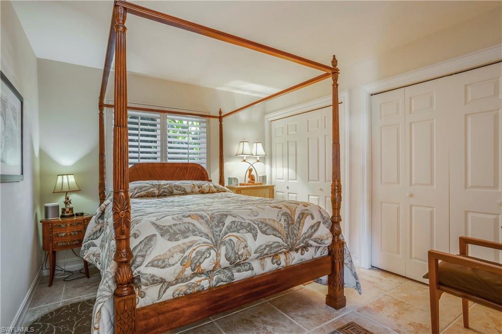 PARK SHORE - Residential