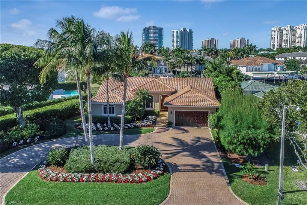 PARK SHORE - Residential