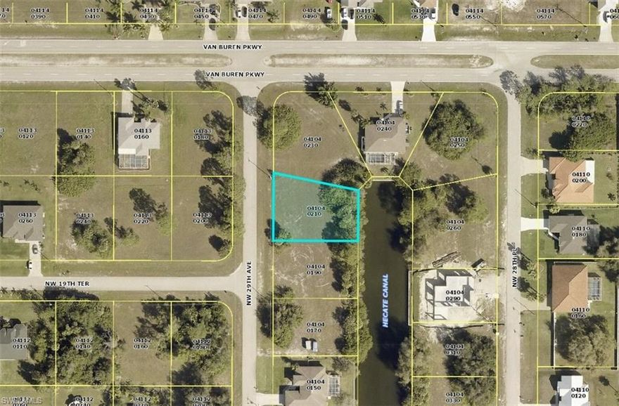 Beautiful Freshwater lot for sale in Cape Coral, Florida! This lot is near the shopping and entertainment of Cape Coral, Fort Myers, and the Charlotte County area. Minutes away from The Gulf of Mexico too! Close to golf courses, schools, lakes and parks, this location has something for everyone!
