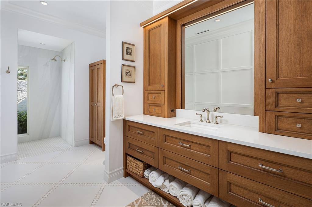 BARRINGTON AT PELICAN BAY - Residential