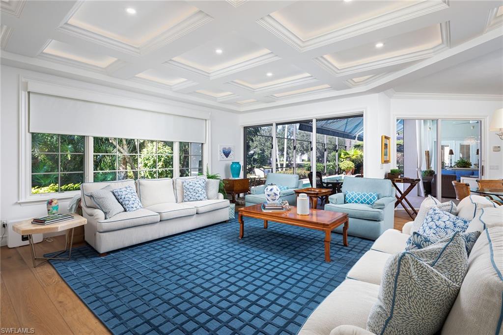 BARRINGTON AT PELICAN BAY - Residential