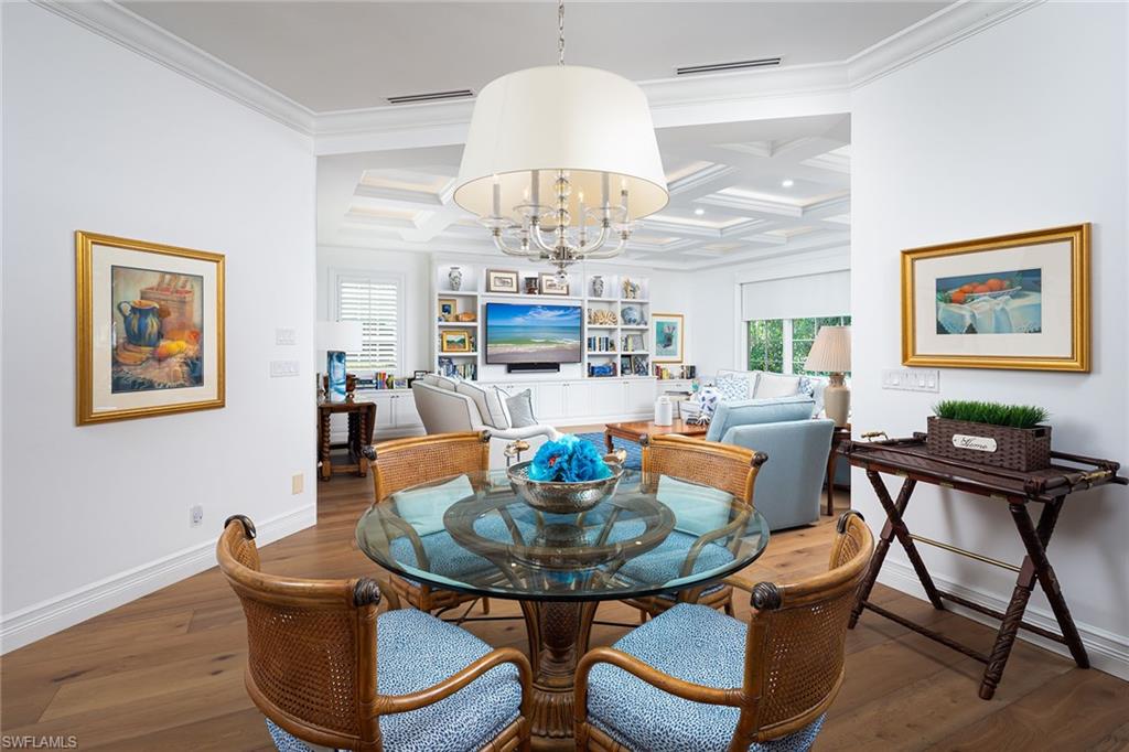 BARRINGTON AT PELICAN BAY - Residential