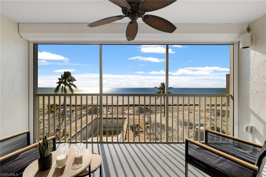 DOLPHIN WAY - Residential