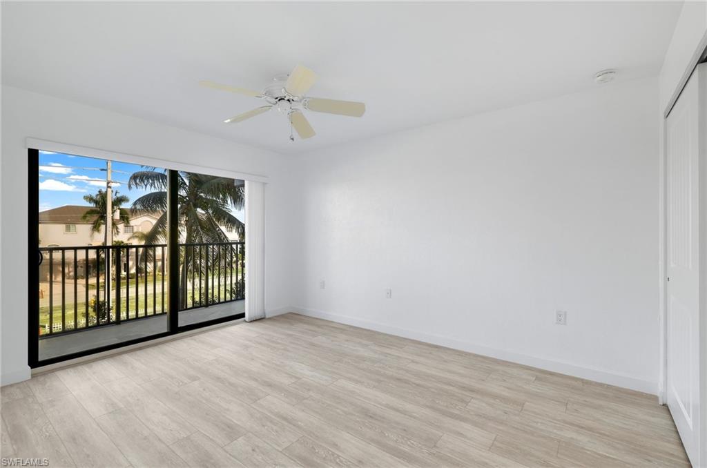 DOLPHIN WAY - Residential