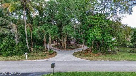 NAPLES 701 - Residential Lease