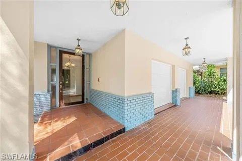 NAPLES 701 - Residential Lease