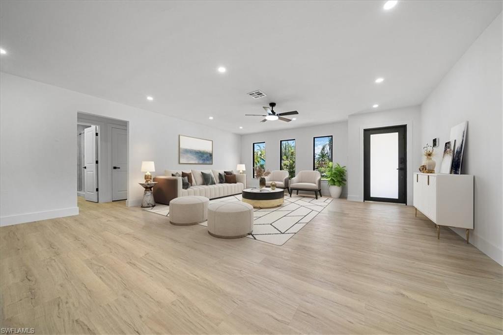 CAPE CORAL - Residential