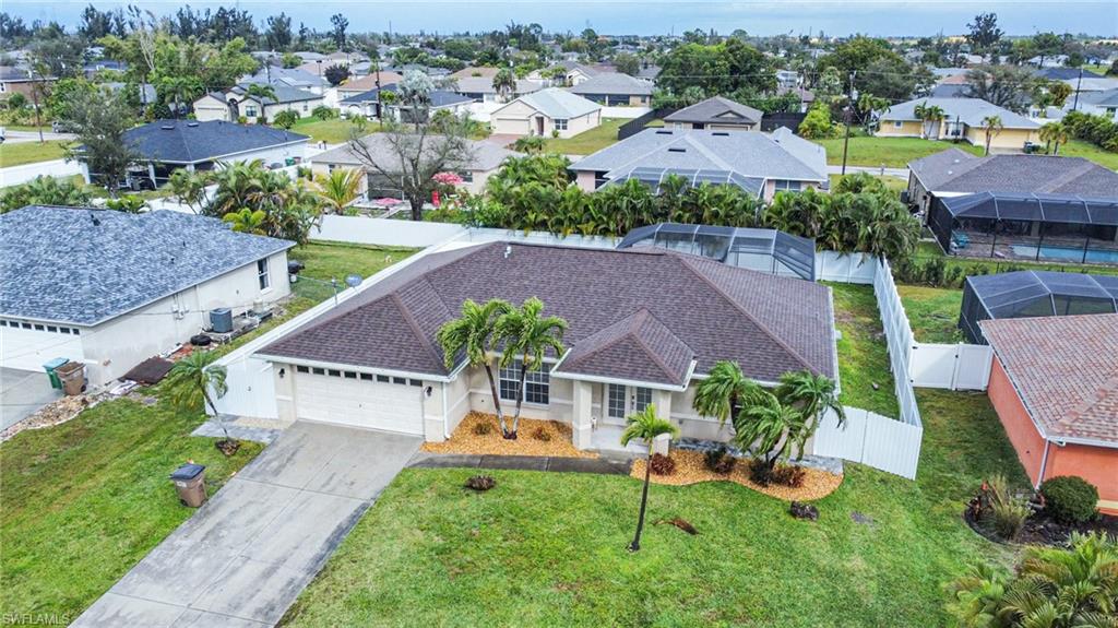 CAPE CORAL - Residential