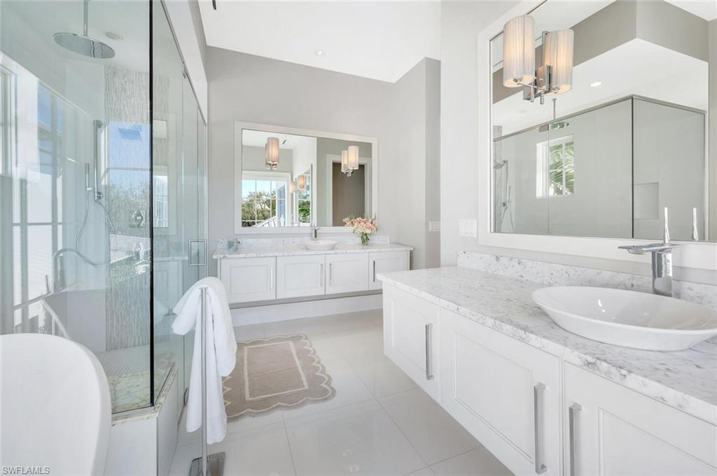 OLDE NAPLES - Residential Lease