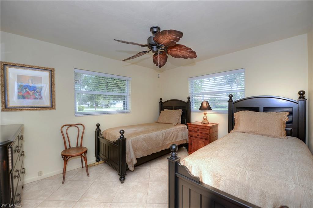 SUNSET COVE - Residential Lease