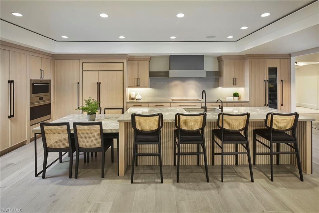 PARK SHORE - Residential