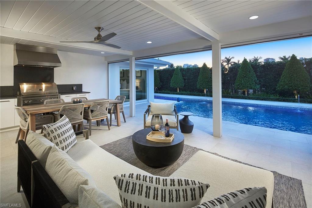 PARK SHORE - Residential