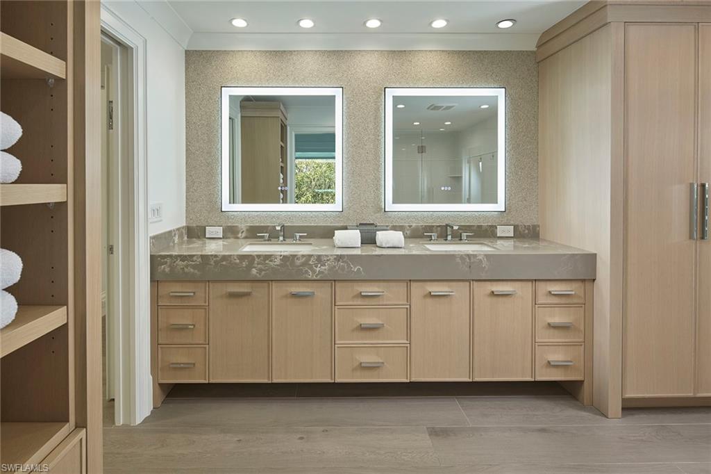 PARK SHORE - Residential