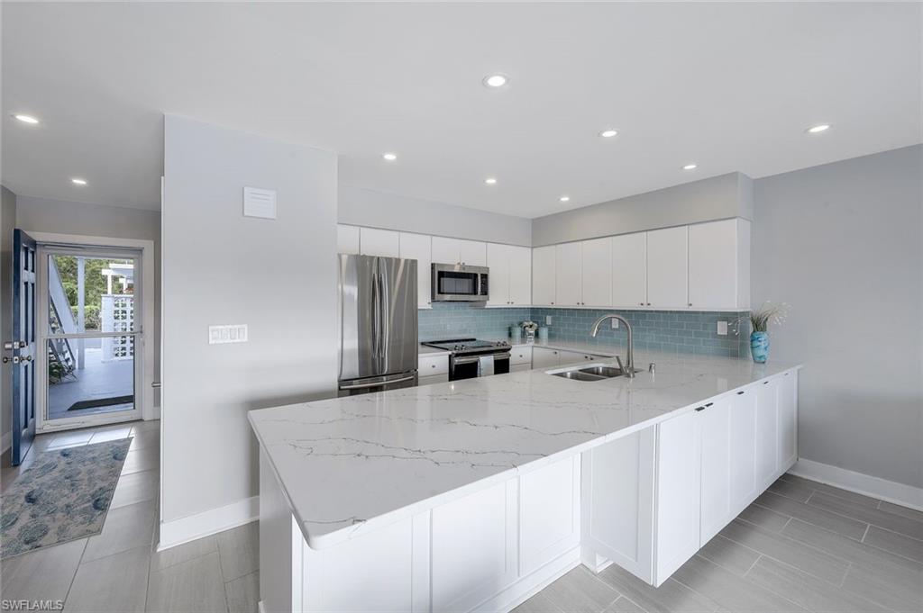 PAVILION CLUB - Residential