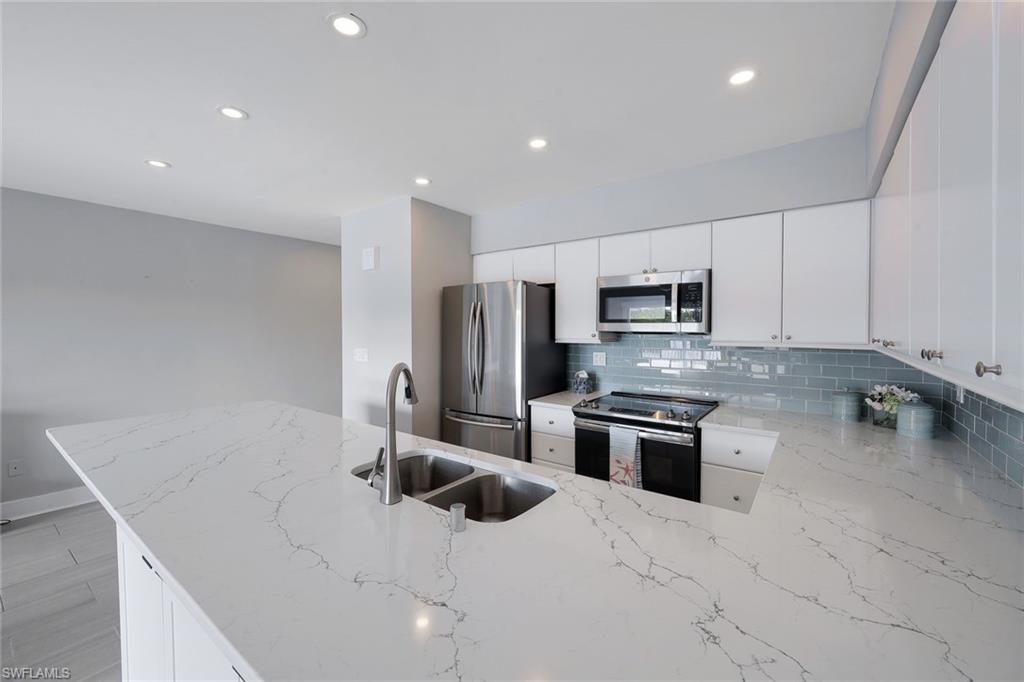 PAVILION CLUB - Residential