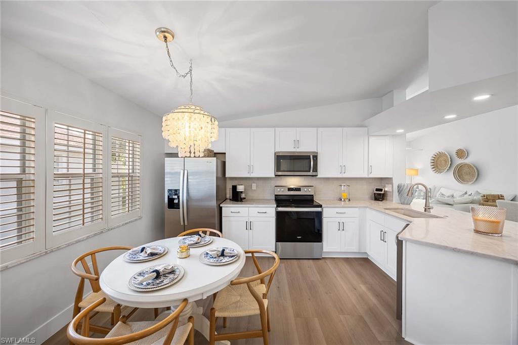 PIPERS GROVE - Residential