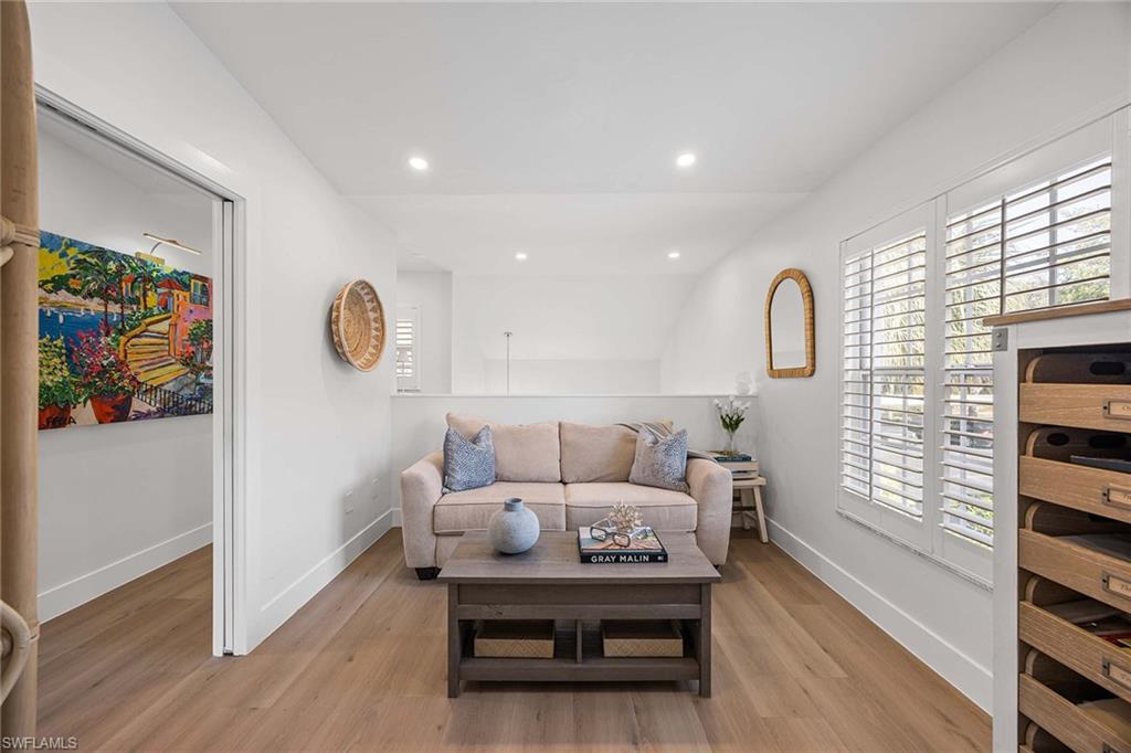 PIPERS GROVE - Residential