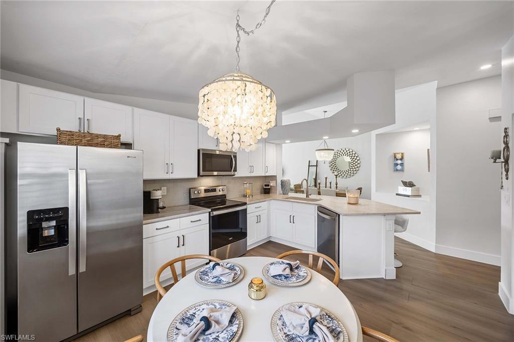 PIPERS GROVE - Residential