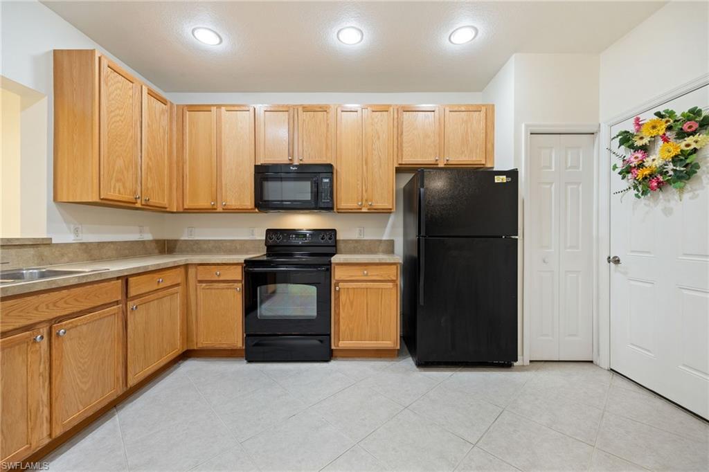 TOWNHOMES OF SAN SIMEON - Residential