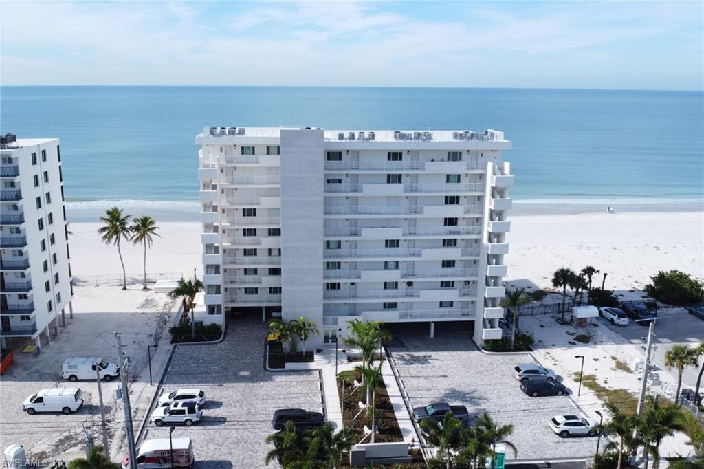 THE EGRET - Residential Lease