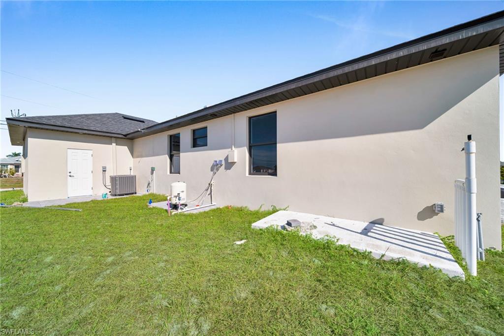 CAPE CORAL - Residential Lease
