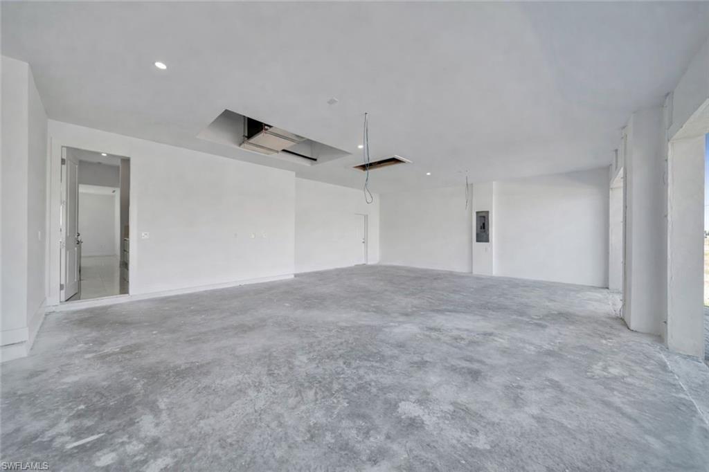 CAPE CORAL - Residential Lease