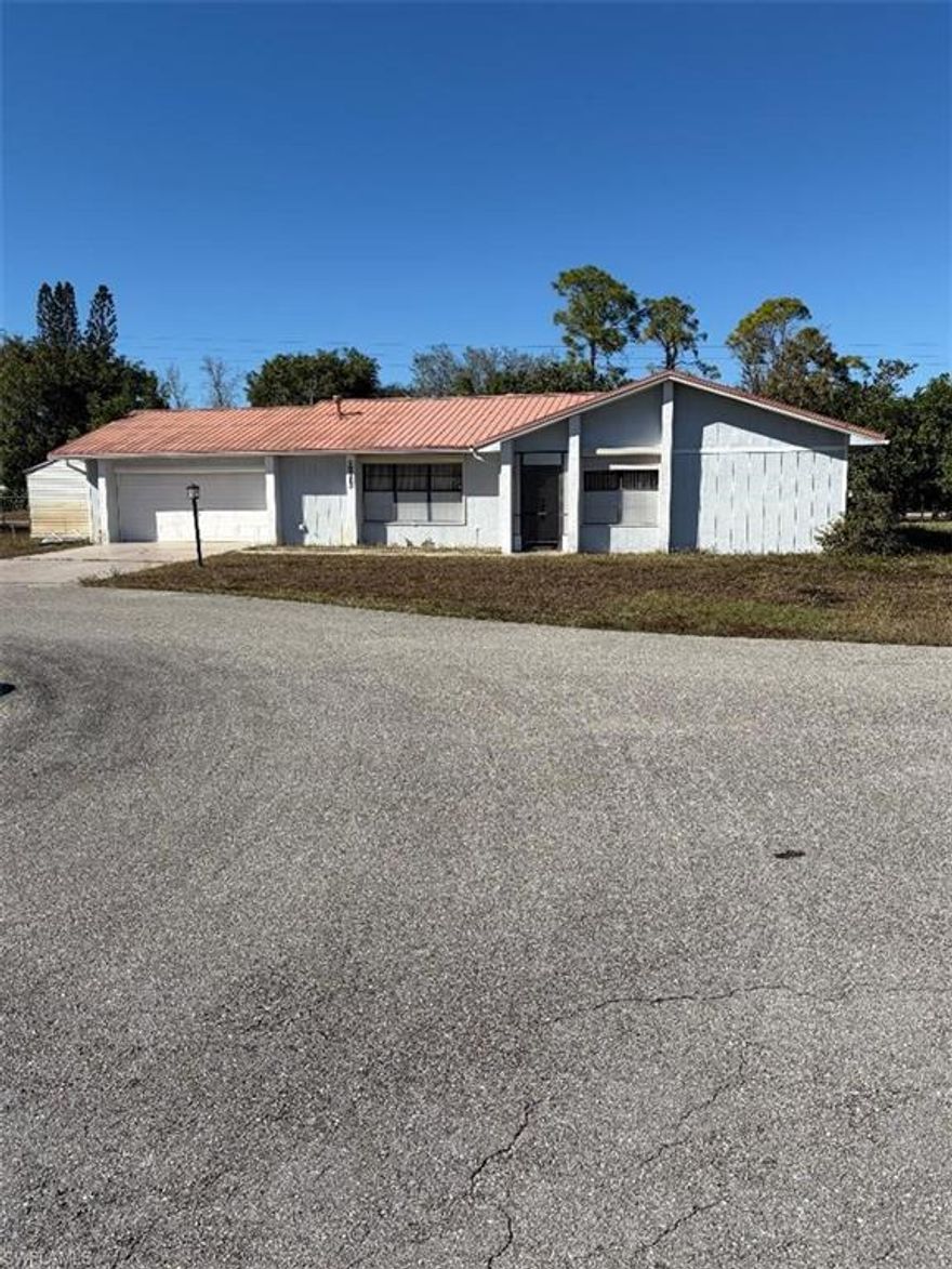 This is an excellent investment in a nice home in a beautiful location. This home is located on a cul de sac with three bedrooms 2 full baths and a 2-car garage. It needs a little TLC but plenty of space within the home with an enclosed porch with a hot hub. Showings available on showing time. FINANCING AVAILABLE!