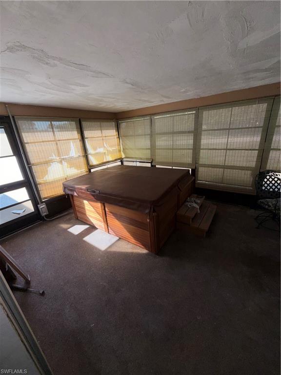 LAURELWOOD - Residential