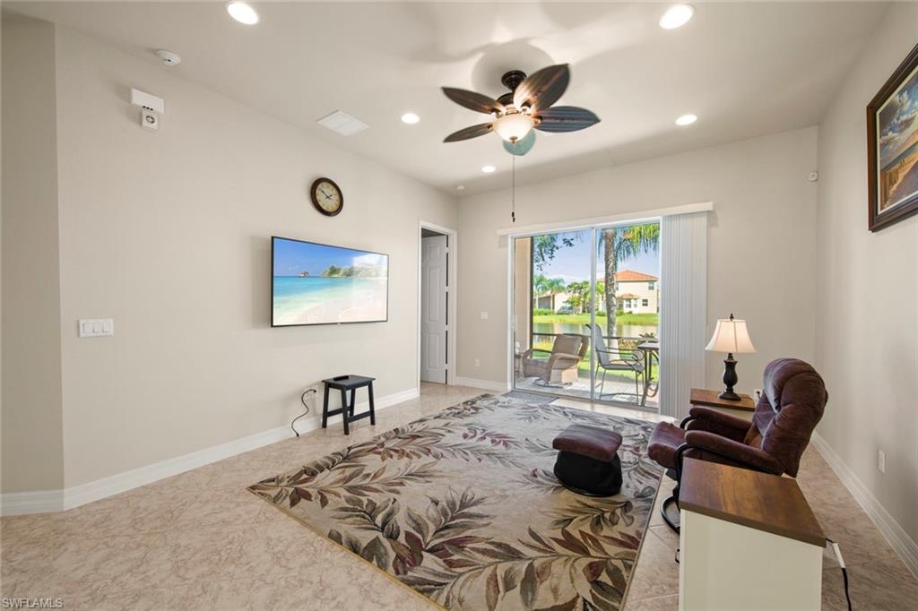 BOTANICA LAKES - Residential