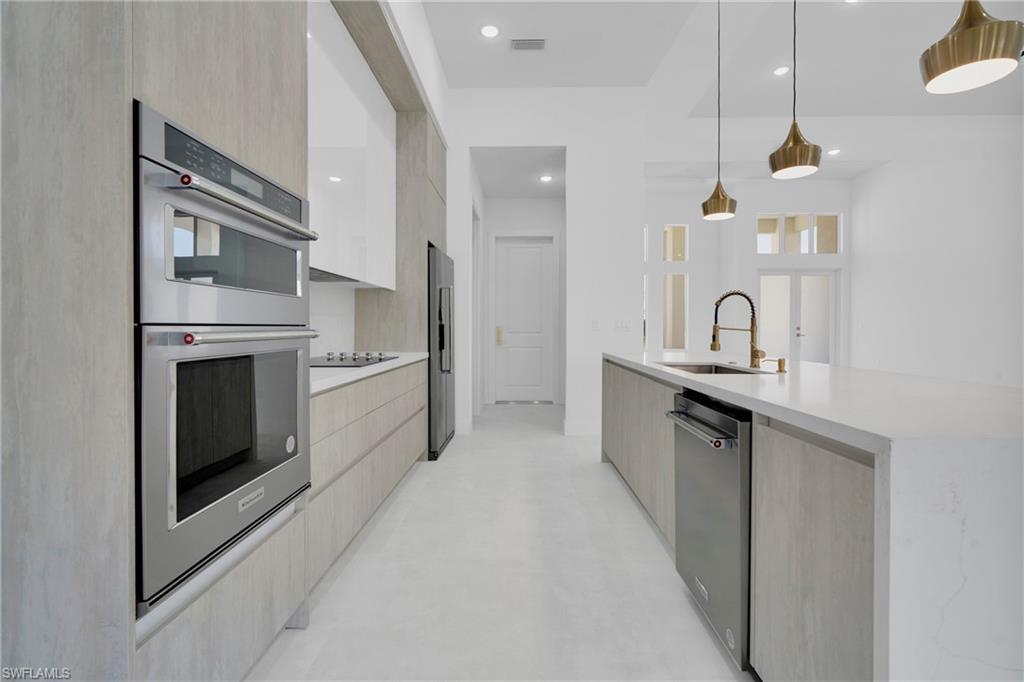 PINE VALLEY - Residential