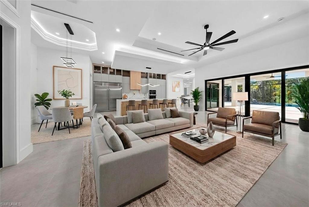 GOLDEN GATE ESTATES - Residential