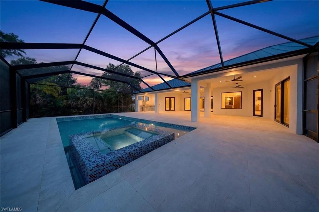 Photo of 522 17th ST SW, NAPLES, FL 34117 (MLS # 226011337)