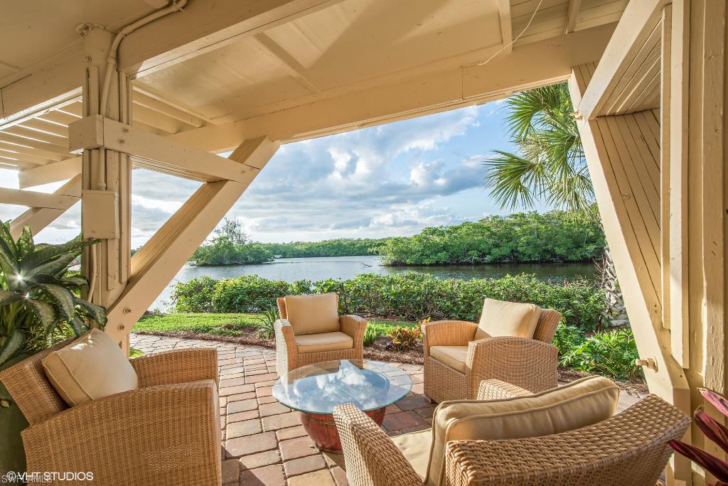 BAY POINT CONDO - Residential