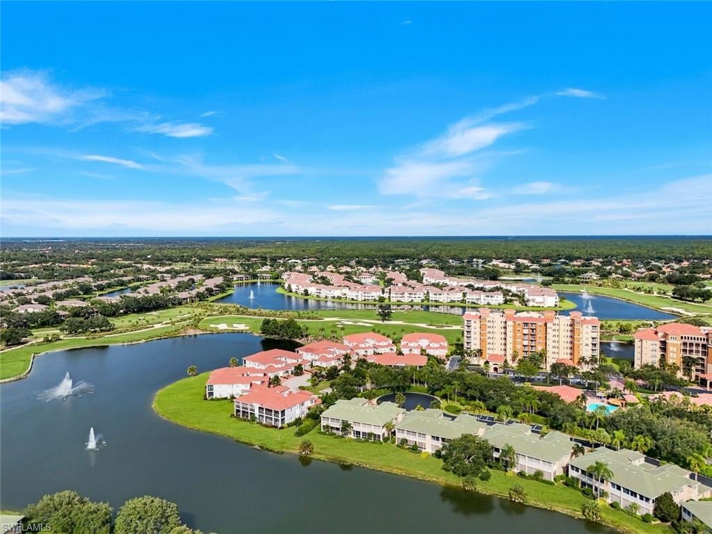 608 El Camino Real 201