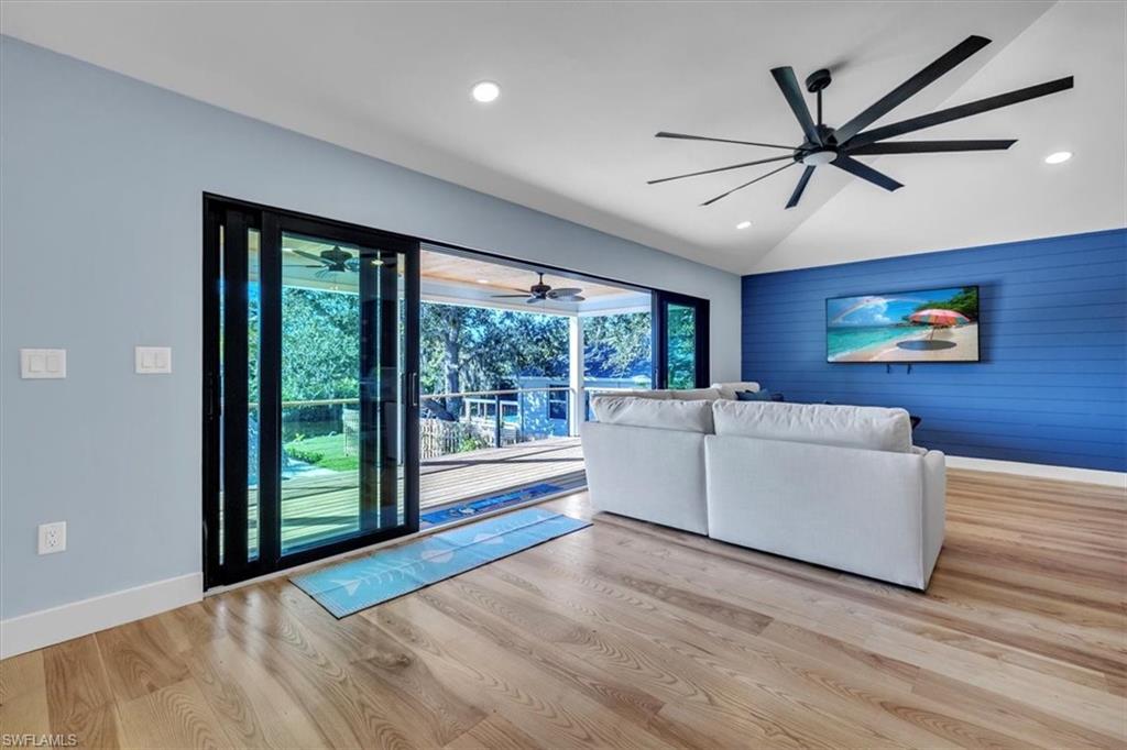 EAST LAKE COLONY - Residential