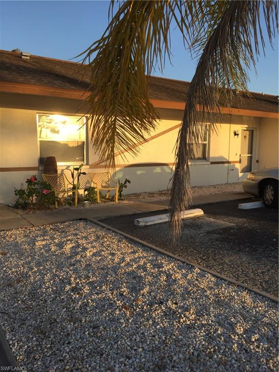 CONTEMPORARY  CONDO - Residential