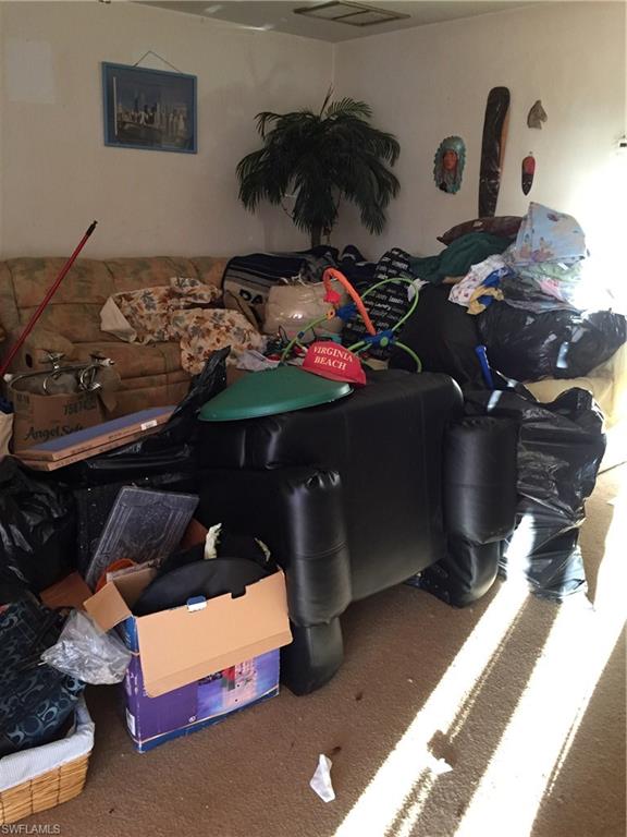 CONTEMPORARY  CONDO - Residential