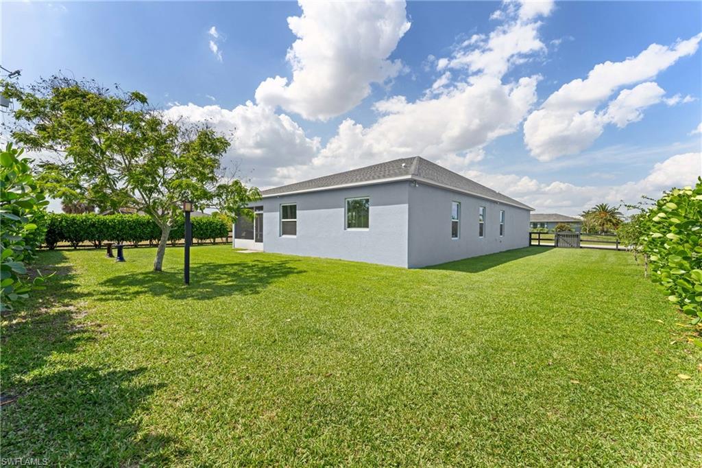 CAPE CORAL - Residential