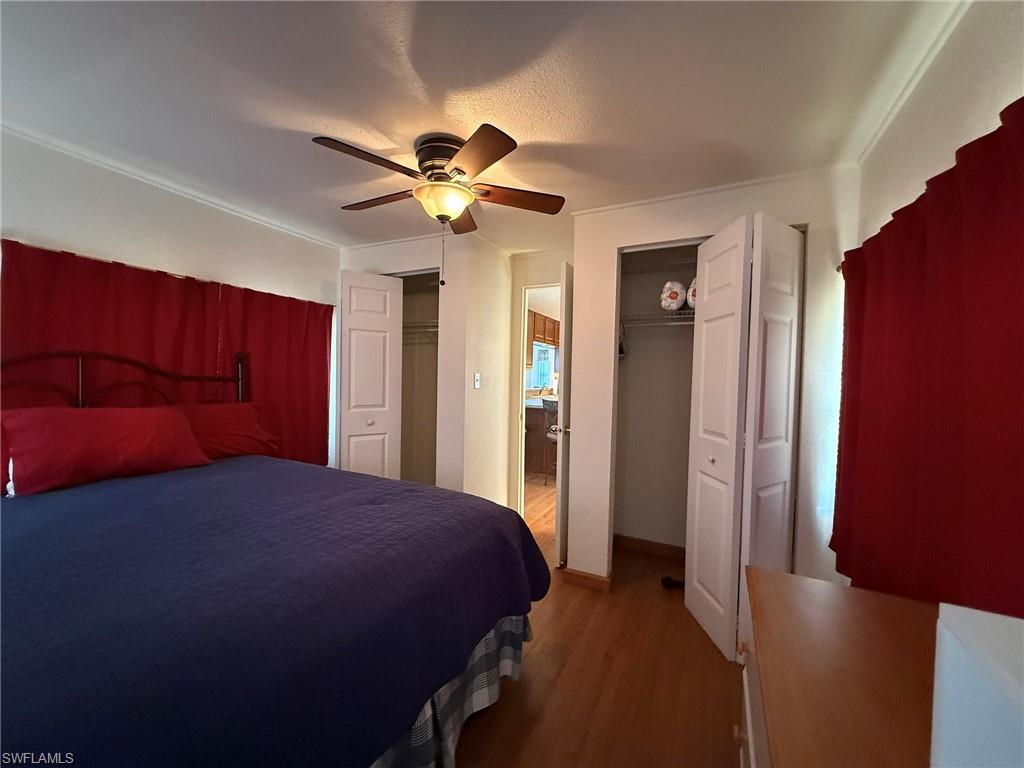 MOBILE MANOR - Residential