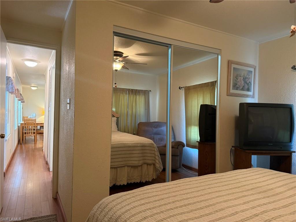 MOBILE MANOR - Residential